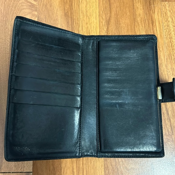 Authentic Chanel Caviar Long Wallet - Picture 10 of 16